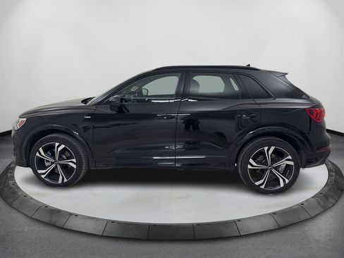 Used 2023 Audi Q3 2.0T Premium Plus w/ Premium Plus Package AWD/4WD image 9
