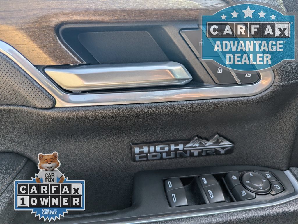 Used 2025 Chevrolet Silverado 1500 High Country w/ Midnight Edition AWD/4WD image 19