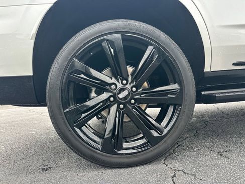Certified 2025 Cadillac Escalade Sport Platinum AWD/4WD image 17