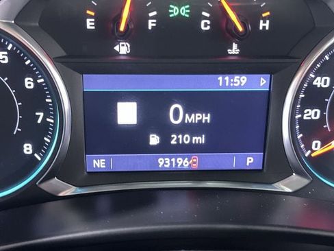 Used 2022 Chevrolet Equinox Premier AWD/4WD image 12