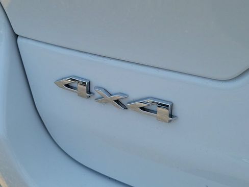 Certified 2022 Jeep Grand Cherokee Limited AWD/4WD image 7