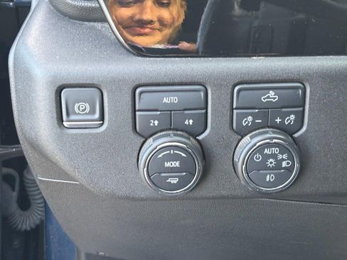 Used 2022 Chevrolet Silverado 1500 RST w/ Protection Package image 16