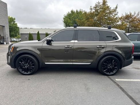 Certified 2022 Kia Telluride SX w/ SX Prestige Package AWD/4WD image 2