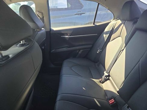 Used 2023 Toyota Camry XSE w/ Navigation Package image 12