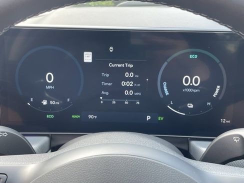 New 2025 Hyundai Sonata Limited image 12