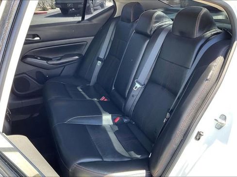 Certified 2023 Nissan Altima 2.0 SR FWD image 25