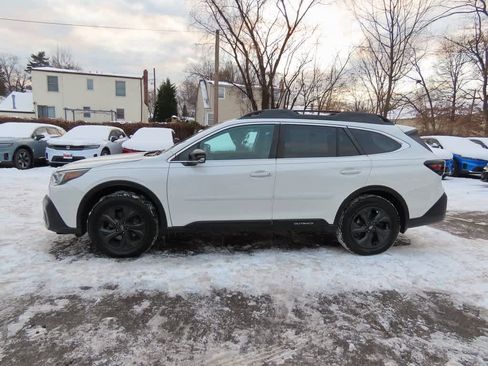 Used 2020 Subaru Outback Onyx Edition XT image 3