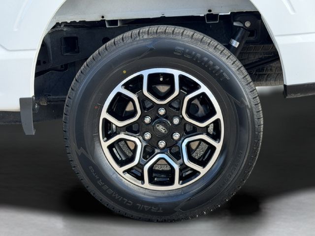 Used 2022 Ford F150 XLT w/ Equipment Group 302A High AWD/4WD image 19