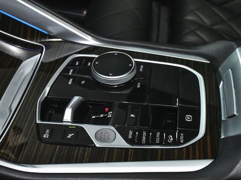 Used 2024 BMW X6 xDrive40i image 54