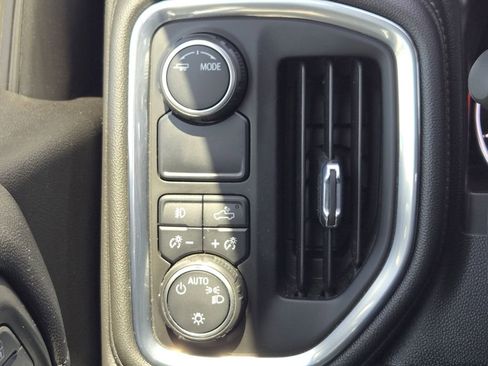 Used 2021 Chevrolet Silverado 1500 RST w/ Bed Protection Package image 17