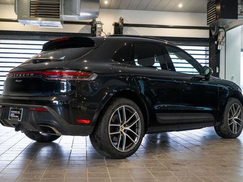 Used 2022 Porsche Macan image 10