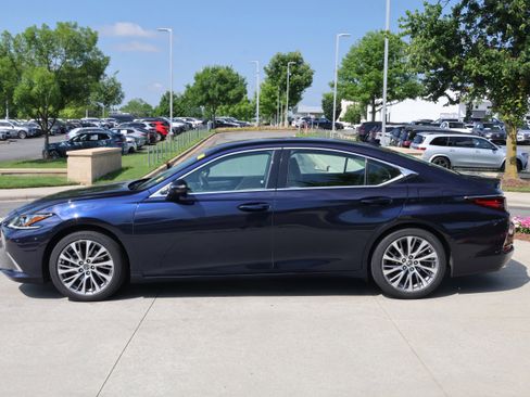 Used 2020 Lexus ES 350 w/ Premium Package FWD image 6