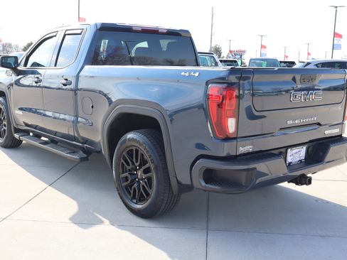 Used 2022 GMC Sierra 1500 Elevation w/ LPO, Elevation Black Package image 7
