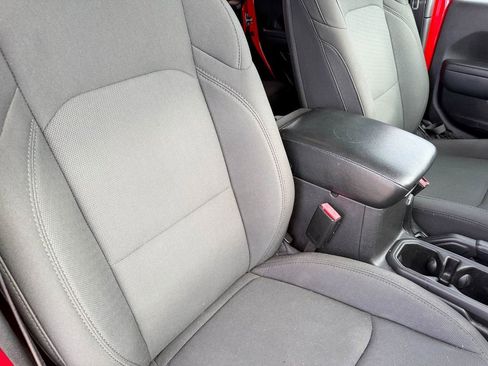 Used 2022 Jeep Wrangler Unlimited Sport image 9