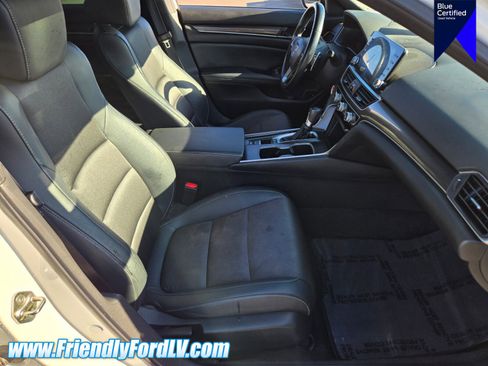 Used 2019 Honda Accord Sport image 16