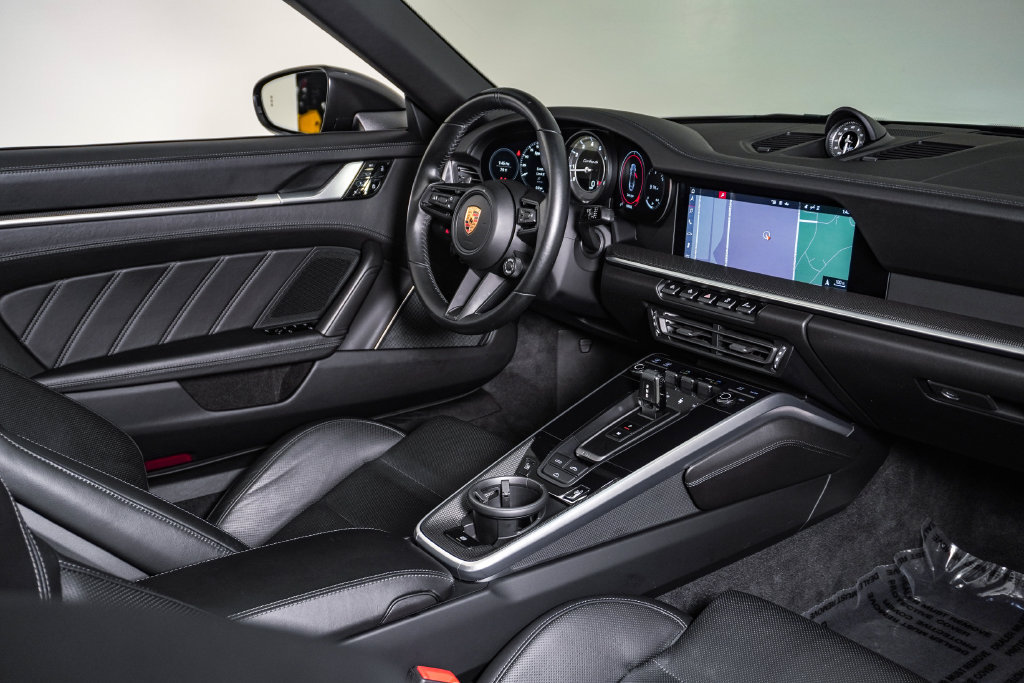 Certified 2021 Porsche 911 Turbo S AWD/4WD image 16