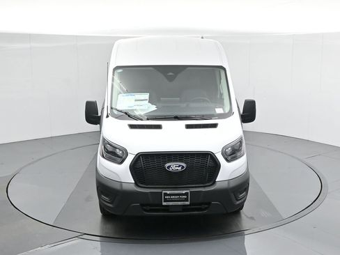 New 2026 Ford Transit 250 148 Medium Roof w/ Load Area Protection Package RWD image 39