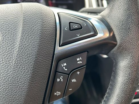 Used 2019 Ford Edge SEL w/ Equipment Group 201A image 19