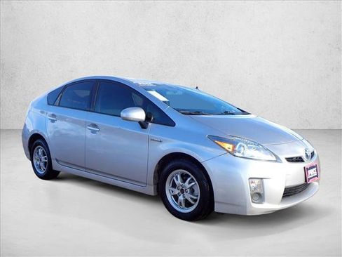 Used 2010 Toyota Prius Two image 4