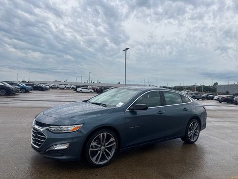 Used 2024 Chevrolet Malibu LT FWD image 9