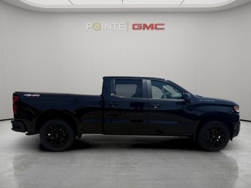Used 2023 Chevrolet Silverado 1500 RST AWD/4WD image 2