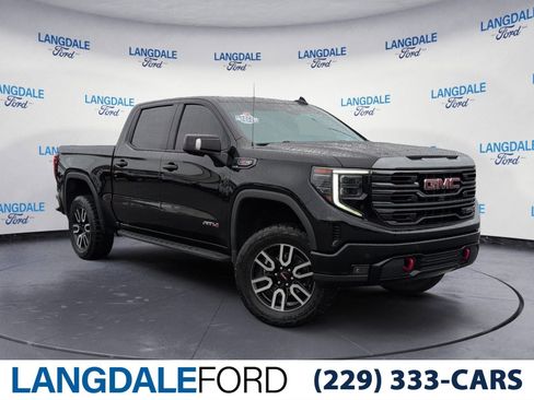 Used 2024 GMC Sierra 1500 AT4 w/ Technology Package image 1