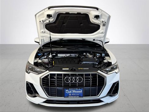 Used 2024 Audi Q3 2.0T Premium image 22