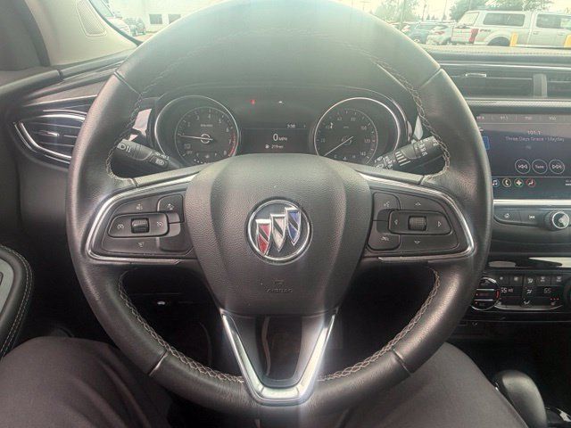 Used 2023 Buick Encore GX Select w/ Safety Package II AWD/4WD image 18
