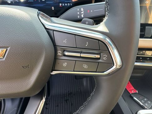 New 2026 Chevrolet Equinox ACTIV w/ Convenience Package III FWD image 28