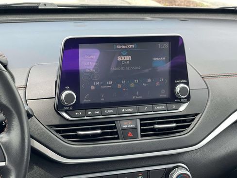 Used 2022 Nissan Altima 2.5 SR FWD image 20