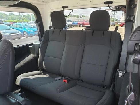 Used 2021 Jeep Wrangler Sport AWD/4WD image 14