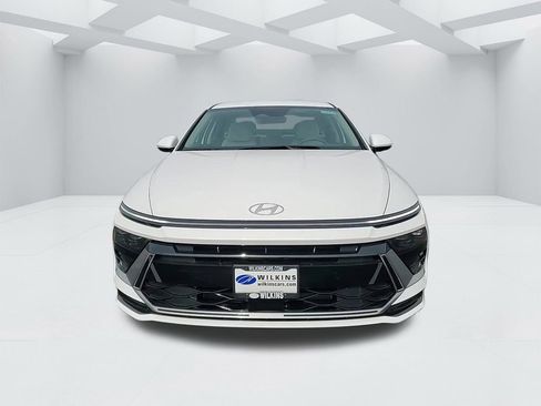 New 2025 Hyundai Sonata SEL image 11