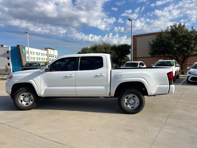 Used 2023 Toyota Tacoma SR w/ SR Convenience Package RWD image 5