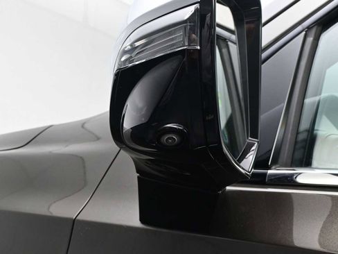 Used 2021 Chevrolet Tahoe Premier w/ Premium Package AWD/4WD image 47