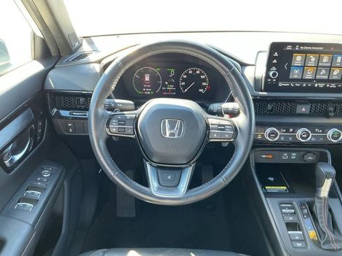 Used 2024 Honda CR-V Sport Touring image 2