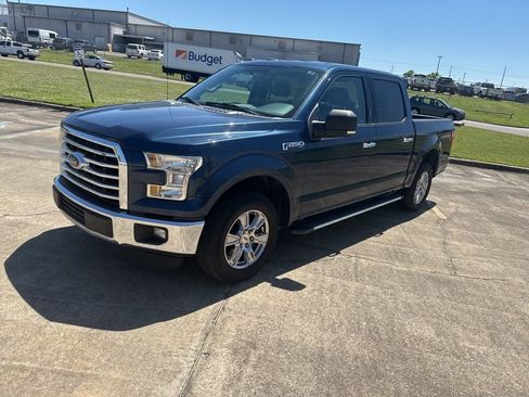 Used 2016 Ford F150 XLT w/ Equipment Group 301A Mid image 5