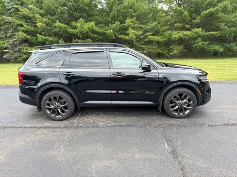 Certified 2022 Kia Sorento SX Prestige w/ Rust Color Package AWD/4WD image 4