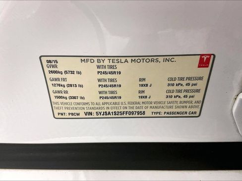 Used 2015 Tesla Model S 70D AWD/4WD image 27
