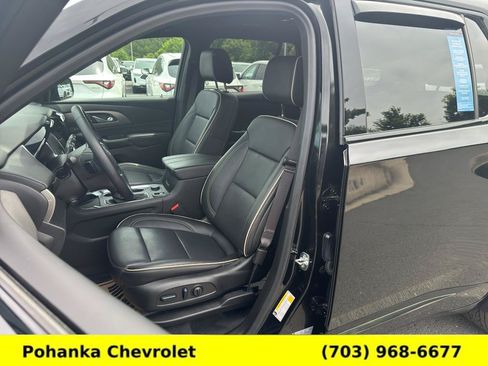 Used 2023 Chevrolet Traverse Premier w/ Redline Edition AWD/4WD image 25