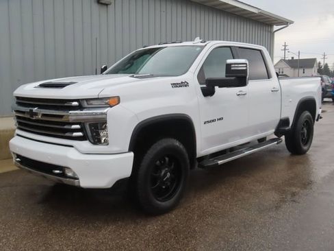 Used 2022 Chevrolet Silverado 2500 High Country AWD/4WD image 7