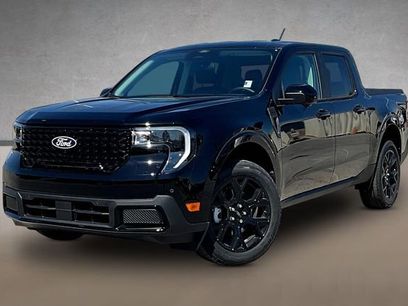 New 2026 Ford Maverick Lariat w/ Black Appearance Package