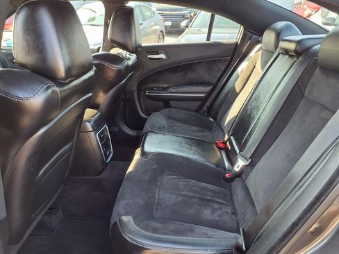 Used 2018 Dodge Charger GT image 15
