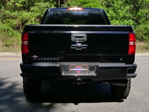 Used 2018 Chevrolet Silverado 1500 LT w/ All Star Edition image 19