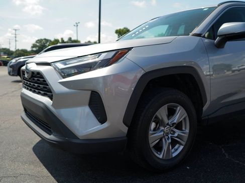 Used 2023 Toyota RAV4 LE AWD/4WD image 17