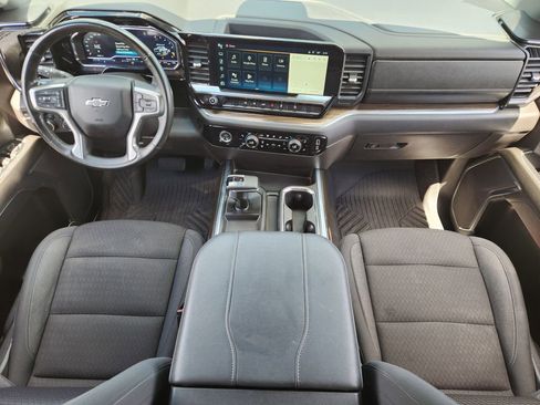 Used 2024 Chevrolet Silverado 1500 LT Trail Boss AWD/4WD image 23