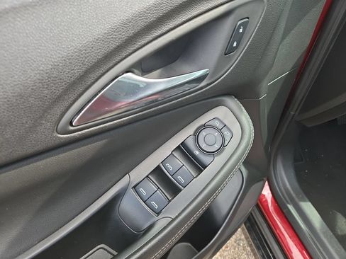 Used 2024 Buick Encore GX Sport Touring AWD/4WD image 17