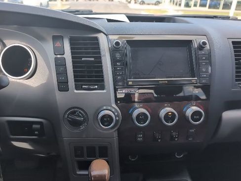 Used 2013 Toyota Tundra Platinum image 13