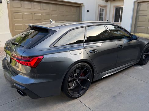 Used 2024 Audi RS 6 performance image 4