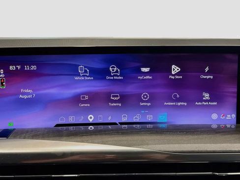 Certified 2025 Cadillac Escalade IQ Sport 2 w/ LPO, ONYX Package AWD/4WD image 14