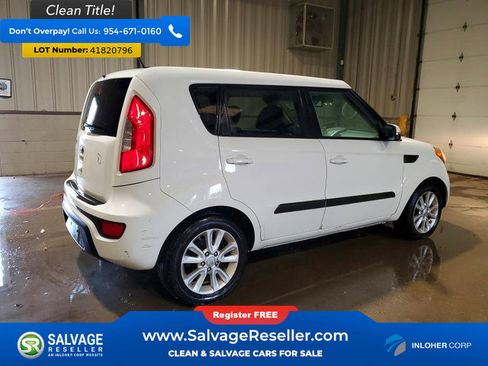 Used 2013 Kia Soul + w/ Audio Pkg image 4